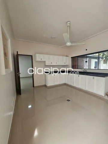 Casa totalmente renovada en barrio Jara zona colegio frances cod 5448 — foto 2