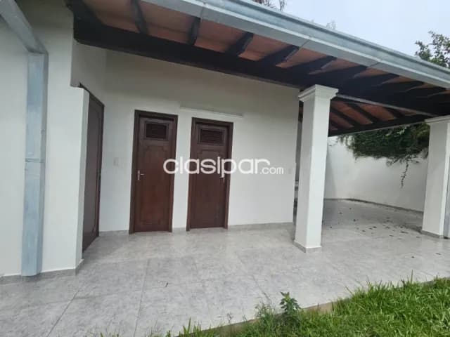 Casa totalmente renovada en barrio Jara zona colegio frances cod 5448 — foto 4