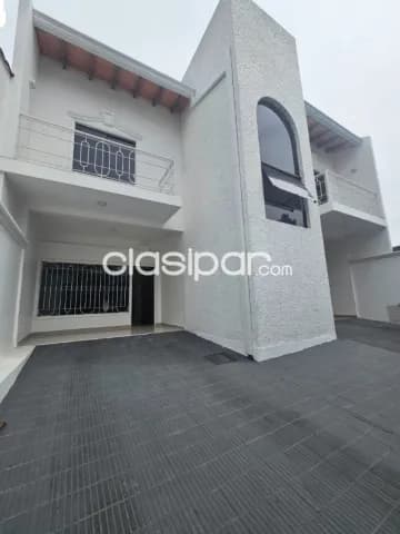 Casa totalmente renovada en barrio Jara zona colegio frances cod 5448 — foto 5