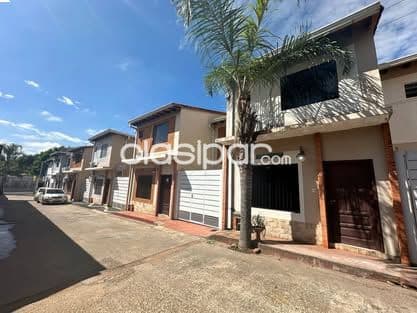 Duplex en Luque centro en condominio cod 5399 — foto principal
