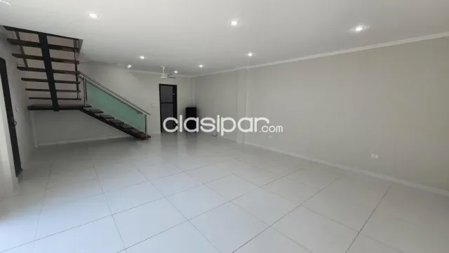 Casa en Venta de 5 dormitorios en Suite, Zona Barrio San Cristóbal — foto 4