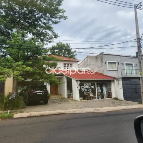 Local comercial en Venta sobre Lillio, foto 2