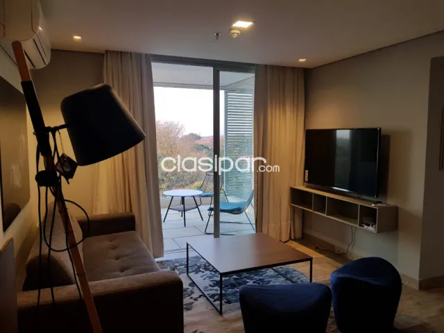 Villa Morra, prox. Shop. Mcal: Elegante depto amoblado, 2 dormit, ambientes amplios — foto 4