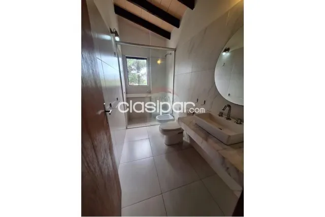 Casa de 2 plantas bo.san vicente asuncion 4 hab.2 suite a 200 mrts avda.gral santos, foto 4