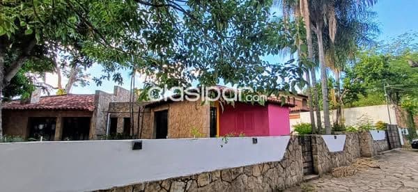 Casa con potencial comercial en el corazon de San Bernardino. Cod 5086, foto 1
