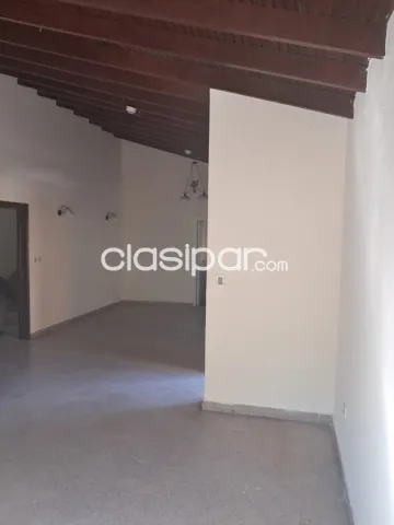 amplia Casa en esquina, Asunción, Zona Las Almenas — foto 3