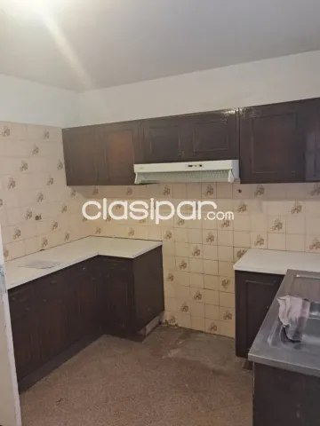 amplia Casa en esquina, Asunción, Zona Las Almenas — foto 4
