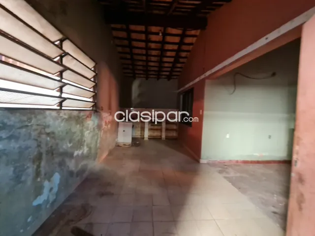 Barrio san vicente . Vendo casa a refaccionar o demoler a 300.mts. Av.f.bogado e h.luisito — foto 3