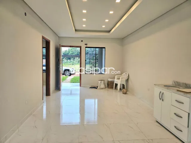 Chalet a estrenar en capiata a una cuadra de av. Emilio gabriaguez de tres dormit — foto 3
