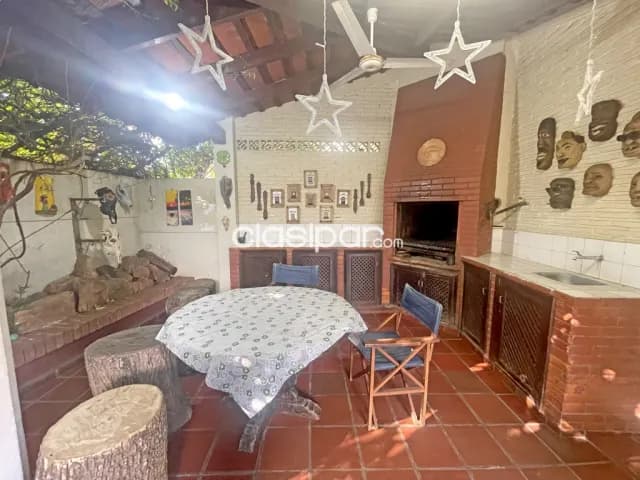 Hermoso chalet en esquina — foto 5