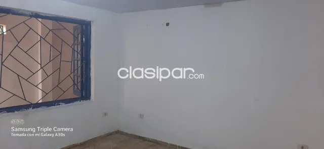 amplia Casa de 5 dormitorios en zona Shopping San Lorenzo barrio Santa Lucia — foto 4