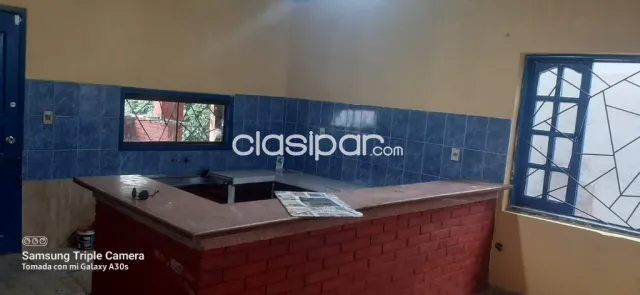 amplia Casa de 5 dormitorios en zona Shopping San Lorenzo barrio Santa Lucia — foto 5