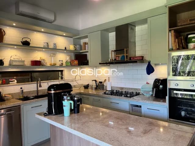 Elegante residencia con piscina y jardín paradisíaco – Paraguay, foto 5