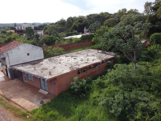 Casa con departamentos ubicado en el Barrio Fátima - Encarnación, foto 1