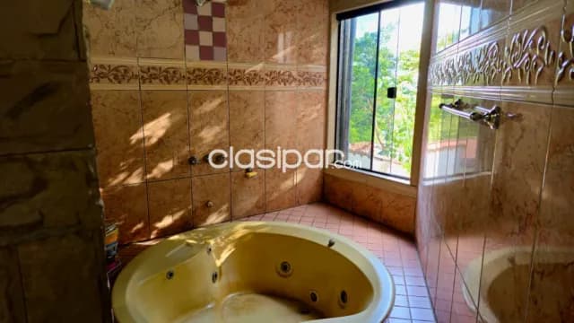Casa con piscina en Lambare, foto 5