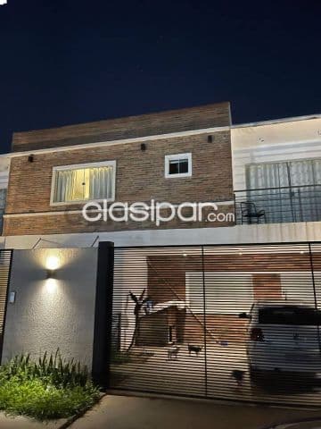 En venta dúplex zona avenida nanawa Luque