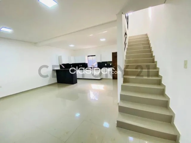 Duplex a estrenar en esquina, en Mora Cué, zona Tupa Rekavo, foto 3