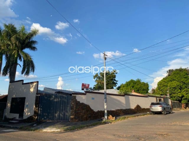 Casa en lambare barrio valle apua i cod 5283