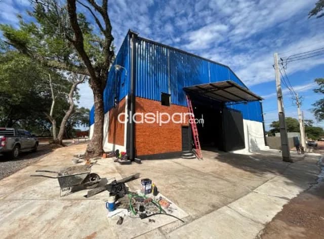 En venta amplio deposito a estrenar en Mariano Roque Alonso — foto 3