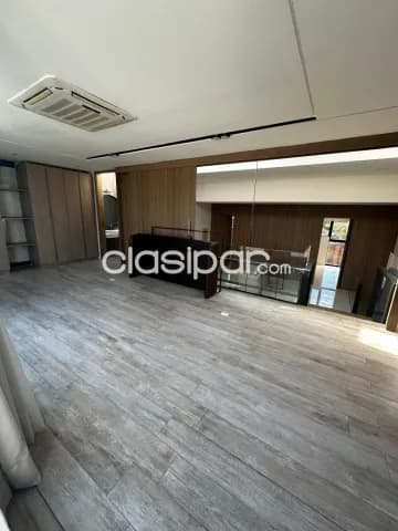 Mburucuya: Elegante ubicación, 3 dormit, confortable recepción, jardín, piscina, garages — foto 3