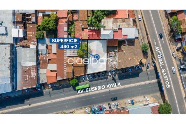 Amplio local comercial s/avda eusebio ayala zona muy comercial ideal p/todo comercio