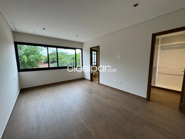 Residencia Lujosa en Mburucuya a estrenar 4 Suites, foto 5