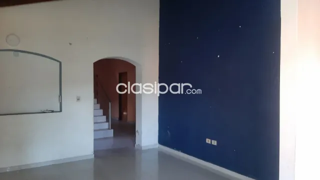 En venta amplia casa de dos pisos - Luque maka`i — foto 2