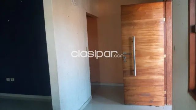 En venta amplia casa de dos pisos - Luque maka`i — foto 3