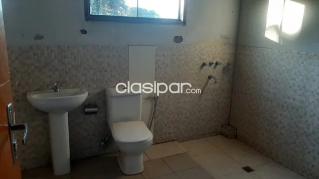 En venta amplia casa de dos pisos - Luque maka`i — foto 5
