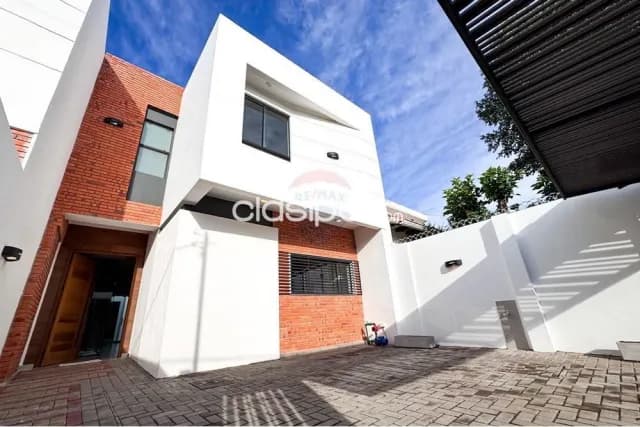 hermosa Casa Pareada a Estrenar — foto 4