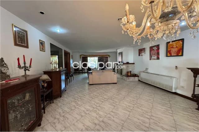 Casa - Venta - Paraguay Asunción Los Laureles, foto 4