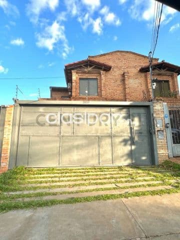 de Casa Dúplex en Las Lomas, Asunción