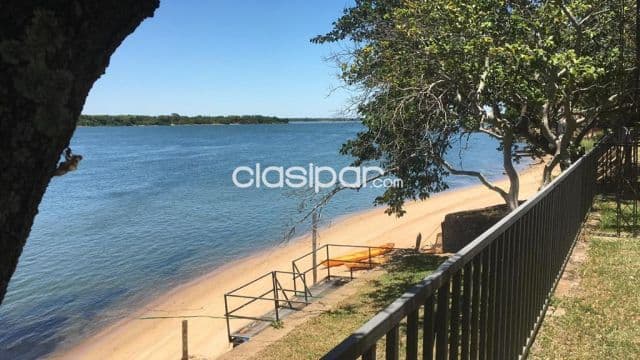 Casa quinta en paraguari sobre el rio, foto 1