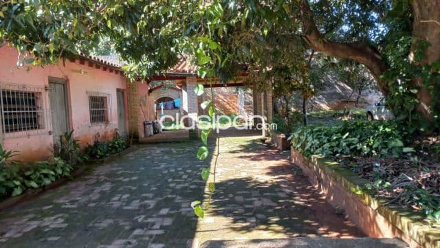 Casa Independiente En El Centro De Ybycui