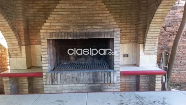 Casa Independiente En El Centro De Ybycui — foto 3