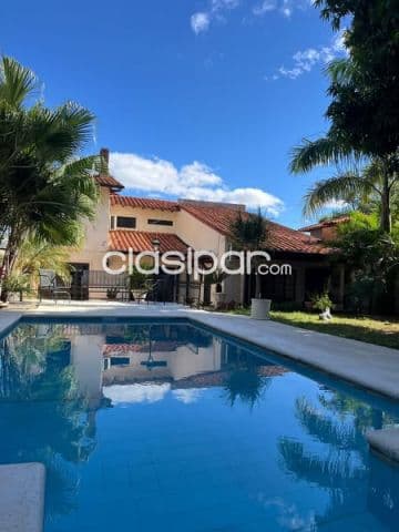 Casa en Luque villa adela conmebol cod 5595