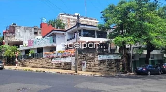 Se vende propiedad de 3 pisos con excelente visibilidad y ubicación estratégica, foto 1