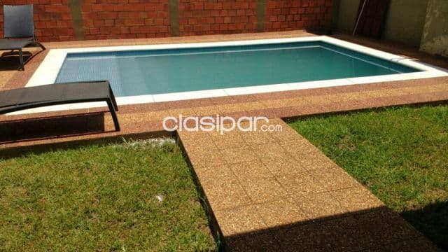 ¡casa en venta en zona ruta Luque sanber & aqua brava! — foto principal