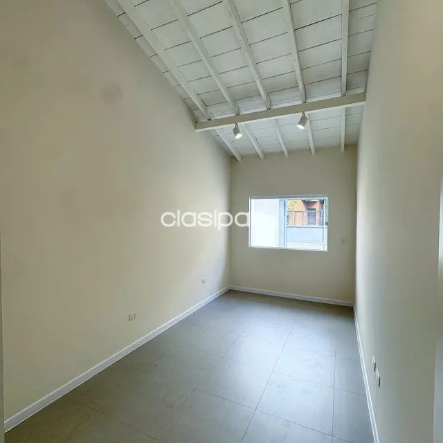 casa a estrenar en seminario Asunción, foto 2