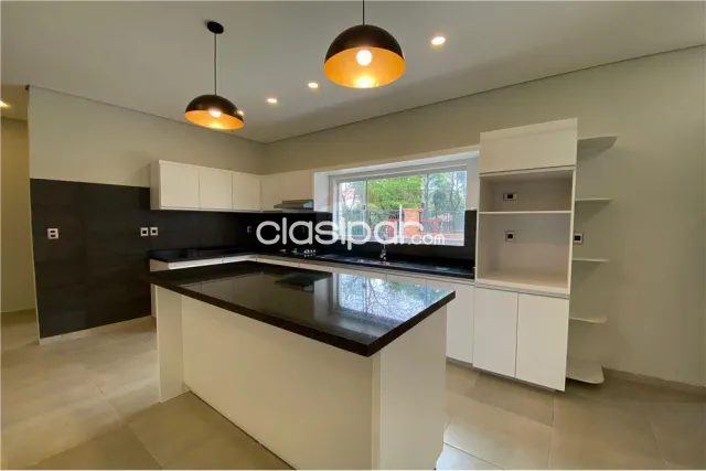 Casa - Venta - Paraguay Cordillera San Bernardino, foto 3