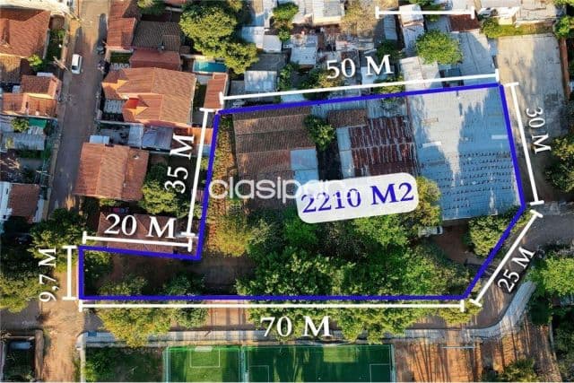 hermoso y amplio terreno en barrio San Vicente