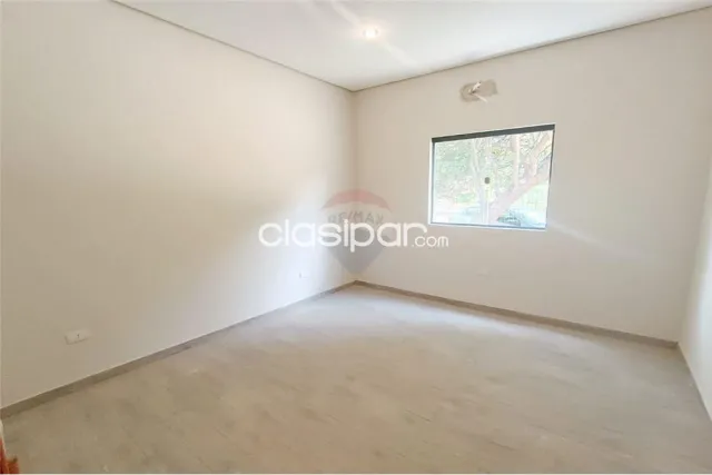 Casa - Venta - Paraguay Cordillera San Bernardino, foto 2