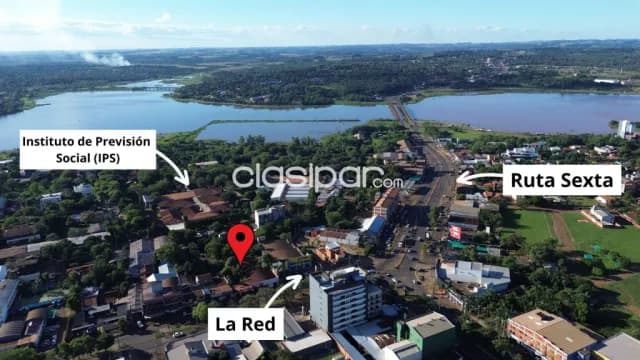 Amplia propiedad ubicada sobre la Avenida Caballero en la ciudad de Encarnación — foto 4