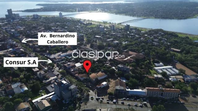 Amplia propiedad ubicada sobre la Avenida Caballero en la ciudad de Encarnación — foto 5