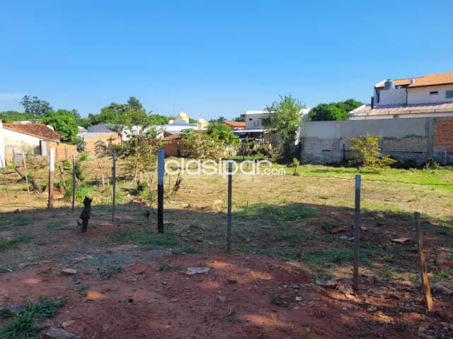 Amplio Terreno Luque Laurelty, foto 2