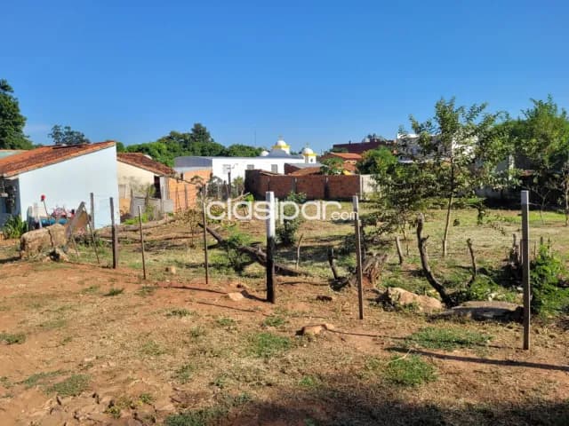 Amplio Terreno Luque Laurelty, foto 3