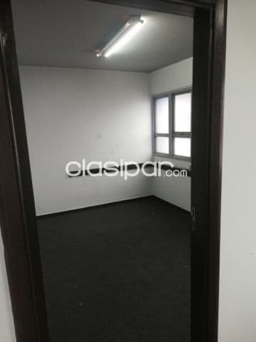 Alquilamos para oficina ,en importante ubicacion — foto 1