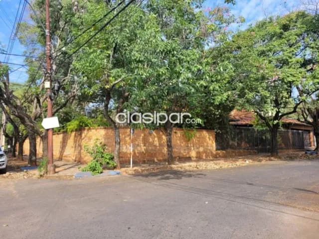Amplia residencia en esquina en barrio san cristóbal — foto 5