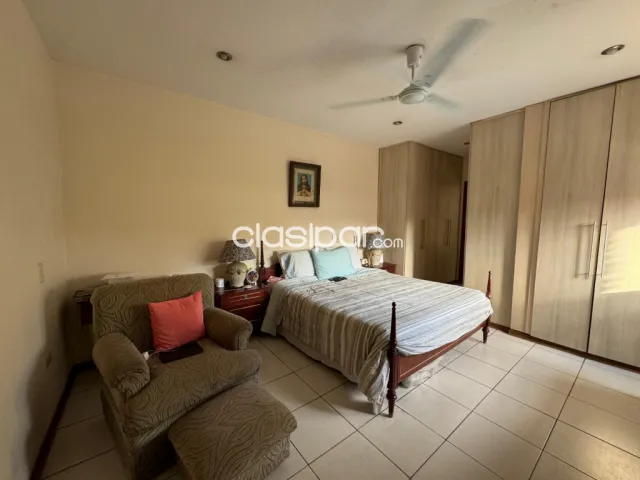 Duplex en barrio ycua sati, foto 2