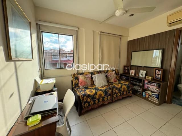 Duplex en barrio ycua sati, foto 5
